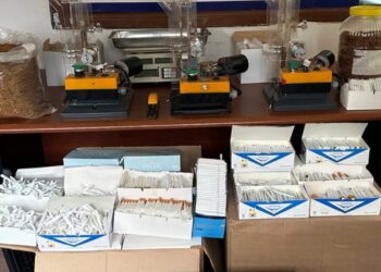 14 Bin 100 Makaron Ele Geçirildi