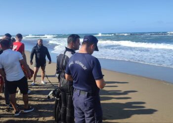 14 Yaşındaki Çocuğun Cansız Bedeni Denizden Çıkarıldı