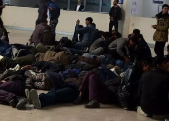 4 Araçta 41 Düzensiz Göçmen Yakalandı