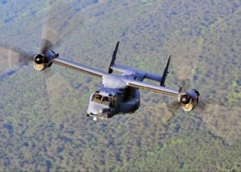 ABD’ye Ait Askeri Uçak Okyanusa Düştü