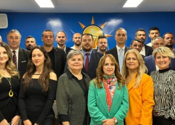 AK Parti Edirne İl Başkanı Belgin İba, Merkez İlçe Başkanlığı Üyeleriyle Bir Araya Geldi