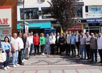 AK Parti Edirne İl Başkanlığından Mevlit Kandili’nde Vatandaşlara Sürpriz!