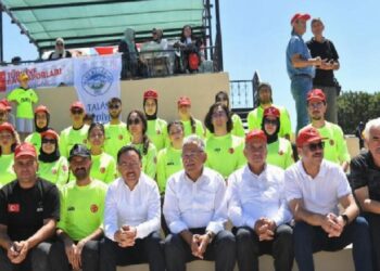 Ali Dağı’nda Yamaç Paraşütü Türkiye Şampiyonası