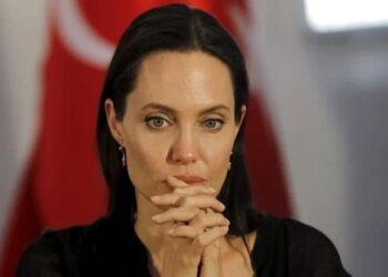 Angelina Jolie’den Ateşkes Çağrısı