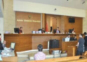 Annelerini Öldürdükleri İddia Edilen 2 Kardeş Hakim Karşısında