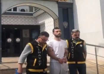 Annesini İple Boğarak Öldürdü