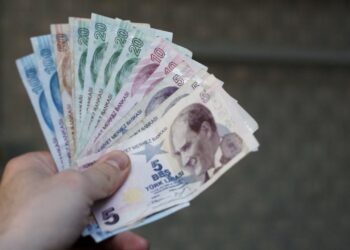 Asgari Ücret Zammının Ardından Kalem Kalem Yeni Maaşlar