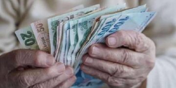 Asgari Ücretin Artmasıyla Gözler Emekli Maaşlarına Çevrildi 