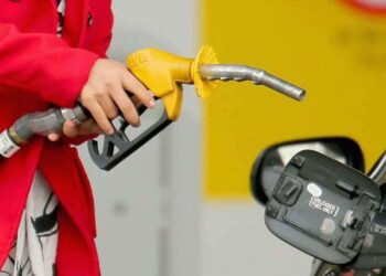 Bakanlıktan Tartışma Yaratan Akaryakıt Zammı Açıklaması