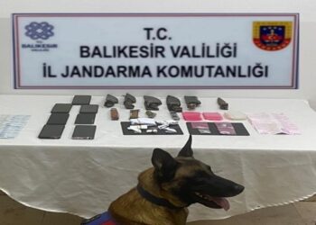 Balıkesir’de Uyuşturucu Ticareti Operasyonu: 10 Zanlı Gözaltında!