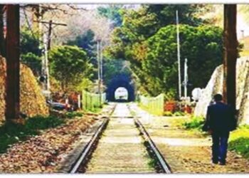 Bandırma’nın Mahalle Altından Geçen Tren Tüneli 100 Yılı Geride Bıraktı