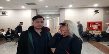 Banu Alkan’a Nicole Rona’nın Sesini İzinsiz Kullandığından Dolayı Para Cezası Verildi 