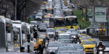 Bayram Öncesi Yoğun Trafik Geçen Yılın Rekorunu Kırdı!