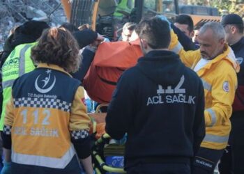 Beton Parçası Üstüne Düşen İşçi Öldü