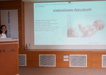 Beylikdüzü anne adaylarını bu okulda bilinçlendirdi