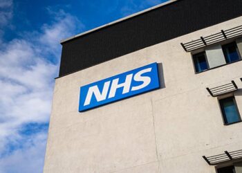 Buharlı Nikotin Ürünleri Sigaradan Daha Az Zararlı