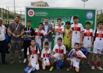 Bursa Yıldırım’da Kur’an Kursu’nda turnuvalar tamamlandı