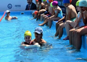 Bursa Yıldırım’da yüzme bilmeyen kalmayacak