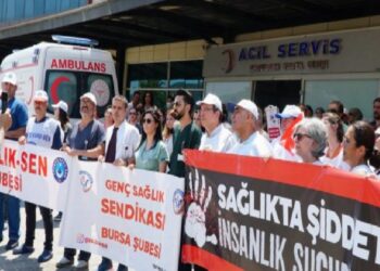 Bursa’da sıhhat çalışanlarından şiddete isyan!