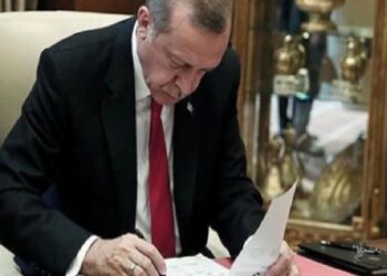 Büyükelçi ve HSK atamaları Resmi Gazete’de