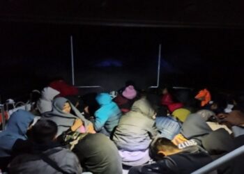 Çanakkale’de Jandarma Operasyonunda 42 Afgan Göçmen Yakalandı