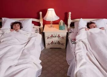 Çiftler Arasında Uyku Boşanması Oranları Artıyor