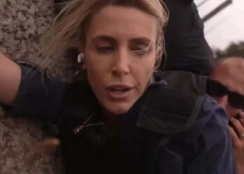 CNN Ekibi Çatışmanın Tam Ortasında Kaldı