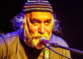 Cumhuriyet Balosu’nda Fenalaşan Fuat Saka Hastaneye Kaldırıldı