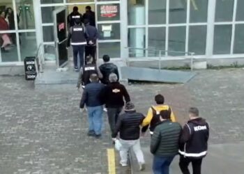 Denizli Merkezli Dolandırıcılık Operasyonu: 10 Tutuklanma