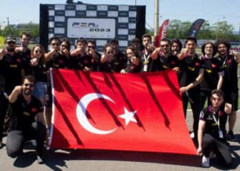 DEÜ’nün formula takımı Romanya’da fırtına estirdi