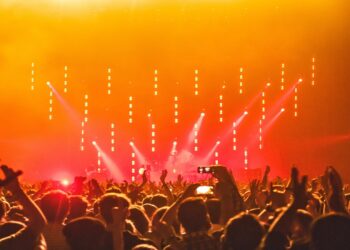 Dünyaca Ünlü Sanatçılar Türkiye’de Konser Verdi