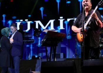 Efsanelerden Aliağa’da nostalji gecesi