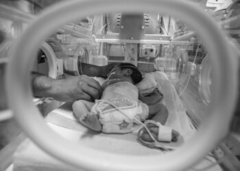 Eli Kanlı İsrail Hastaneyi Vurdu! 39 Bebek Oksijensizlikten Hayatını Kaybetti