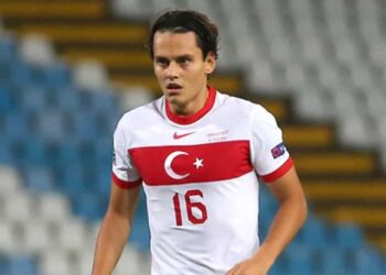 Enes Ünal Üst Üste İkinci Kez Yılın Oyuncusu Seçildi