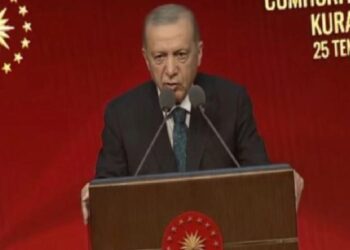 Erdoğan’dan yeni anayasa mesajı! 100. yılda sindiremiyoruz!