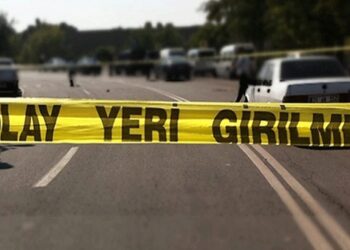 Esenler’de Motosikletin Otomobile Çarpması Sonucu Sürücü Yaralandı