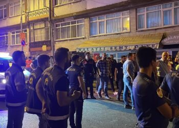 Fatih’te Silahlı Kavga: 1 Ölü