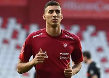 Fenerbahçe Mert Müldür Transferi için Fiyatta Anlaştı