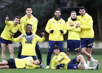 Fenerbahçe TÜMOSAN Konyaspor Maçı İçin Antrenmanlara Başladı