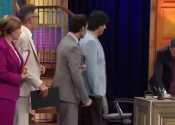 Güldür Güldür Show’un ‘CHP’ Skeci Olay Oldu: Biz De Rahatsızız O Ekodan