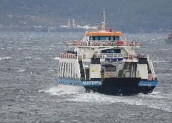 Güney Marmara’da Feribot Seferlerine Fırtına Engeli
