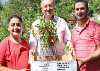 Hatay’da ‘çiftçiye dayanak toprağa nefes’e devam