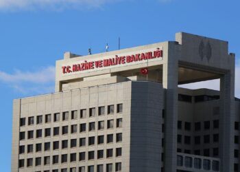 Hazinede Durum Kötü: 2.6 Milyar TL Borçlandı