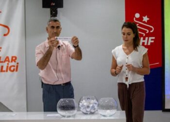 Hentbolda Bayan ve Erkekler Süper’lerde fikstür çekildi