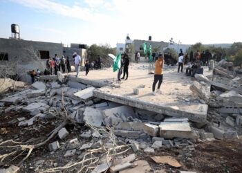 İsrail Güçleri, İşgal Altındaki Batı Şeria’da 2 Evi Yıktı