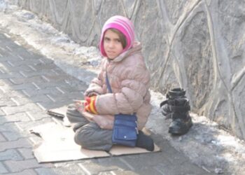 İstanbul Valiliği Çocuk Dilencilere Yönelik Çalışmalar Yapıyor