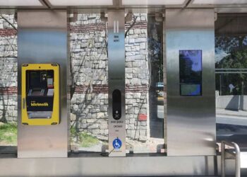 İstanbul’da Akıllı Otobüs Durakları İBB Meclisi’nde Gündemde