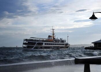 İstanbul’da Bazı Vapur Seferlerine Hava Engeli