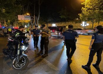 İstanbul’da Sabit Yol Uygulamasında Binlerce Motosiklet Kontrolden Geçirildi