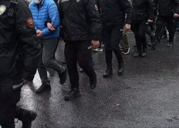 İstanbul’daki Asayiş Uygulamasında Aranan 571 Zanlı Yakalandı